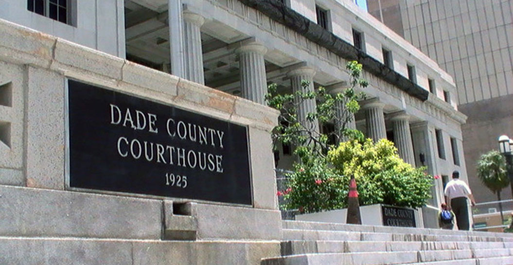 miami dade county law library hours and location